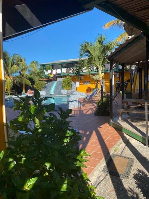 Rancho El Sobrino Otel Westpunt Dış mekan fotoğraf